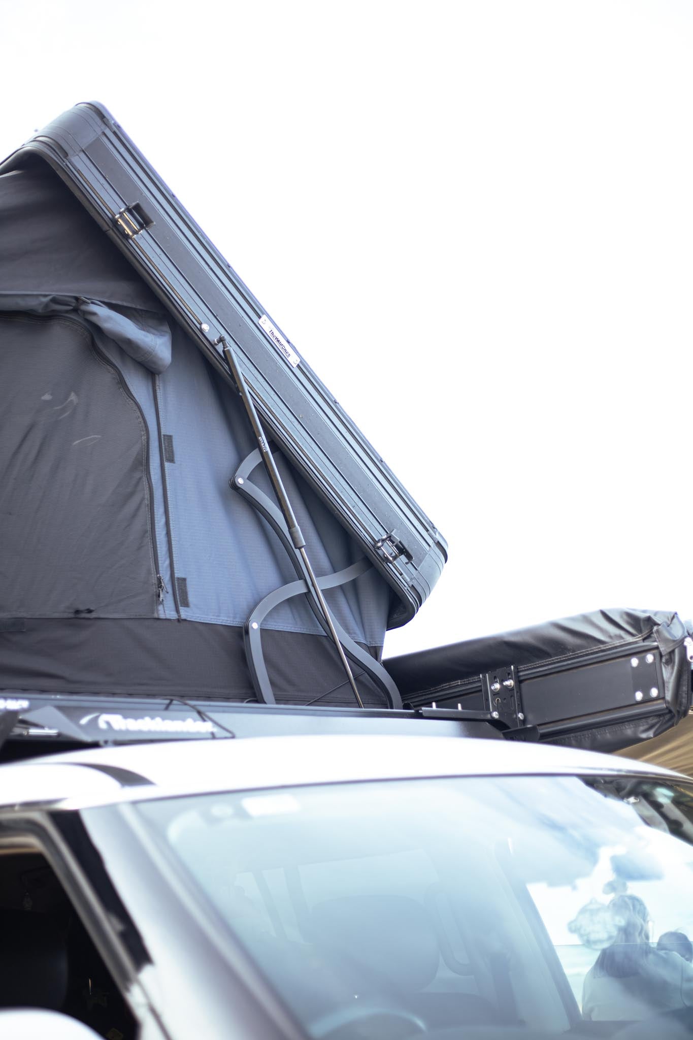 TrailSide Rooftop Tent